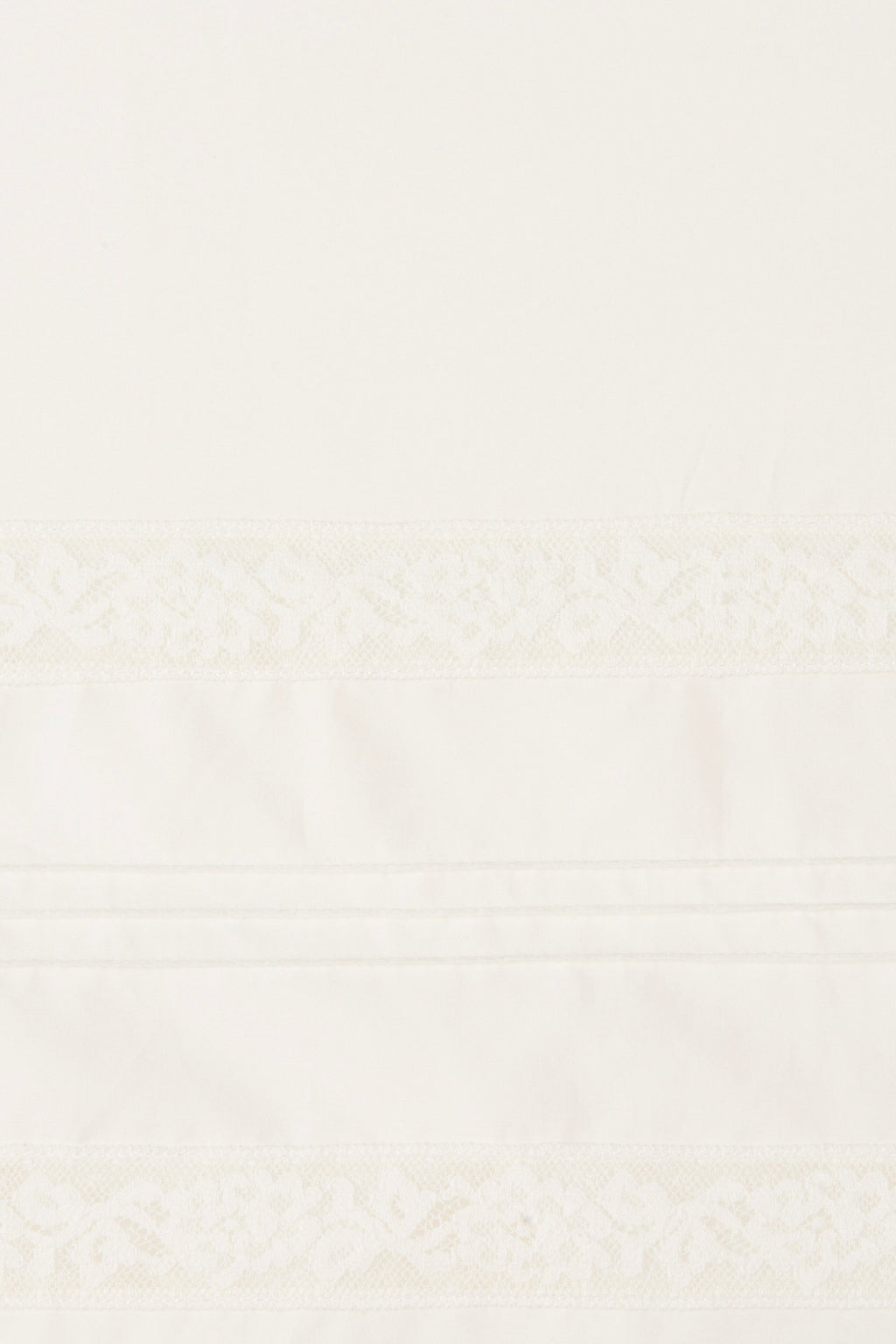 Arras Short Ixora Lace White