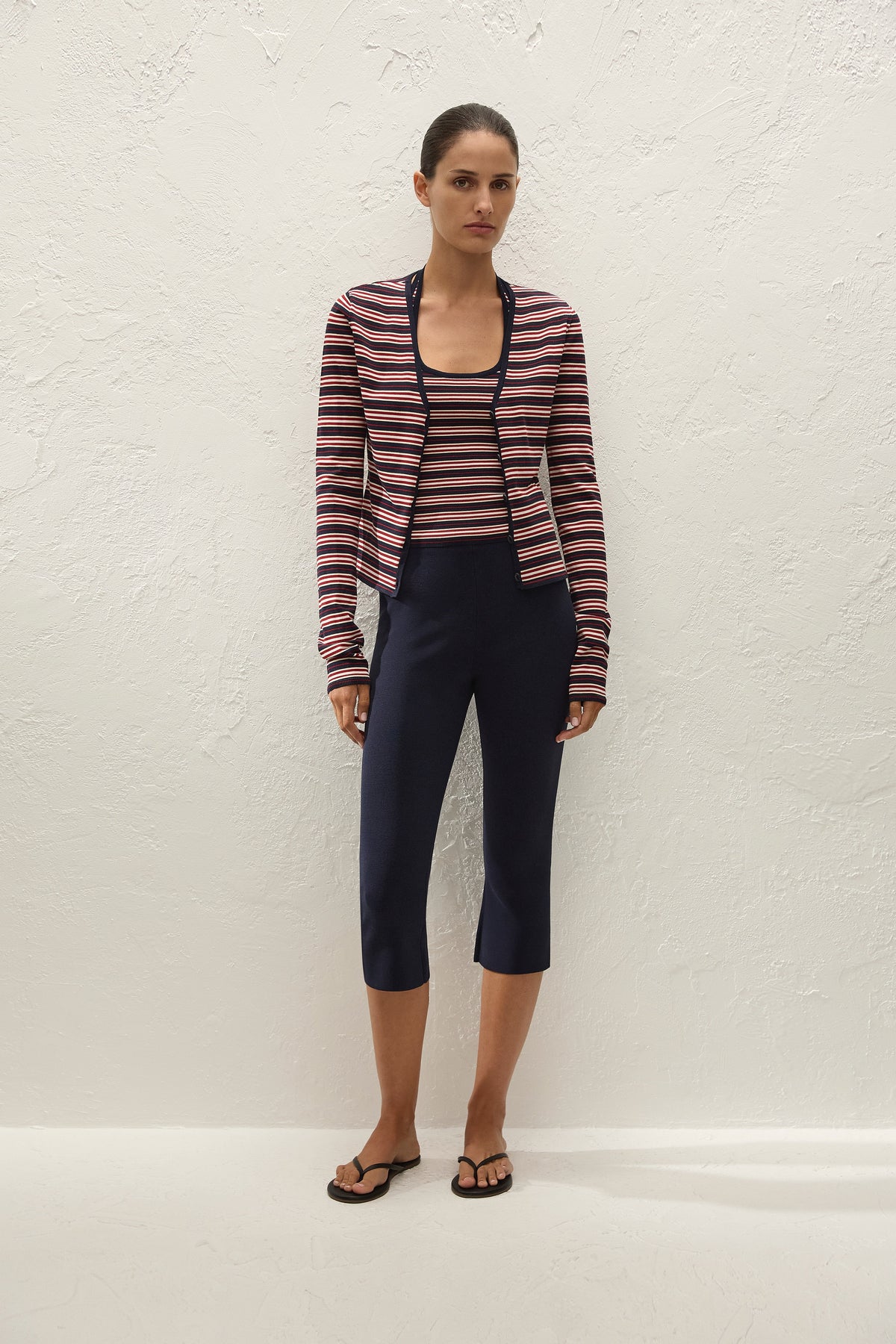 Leandra Capri Pant Navy
