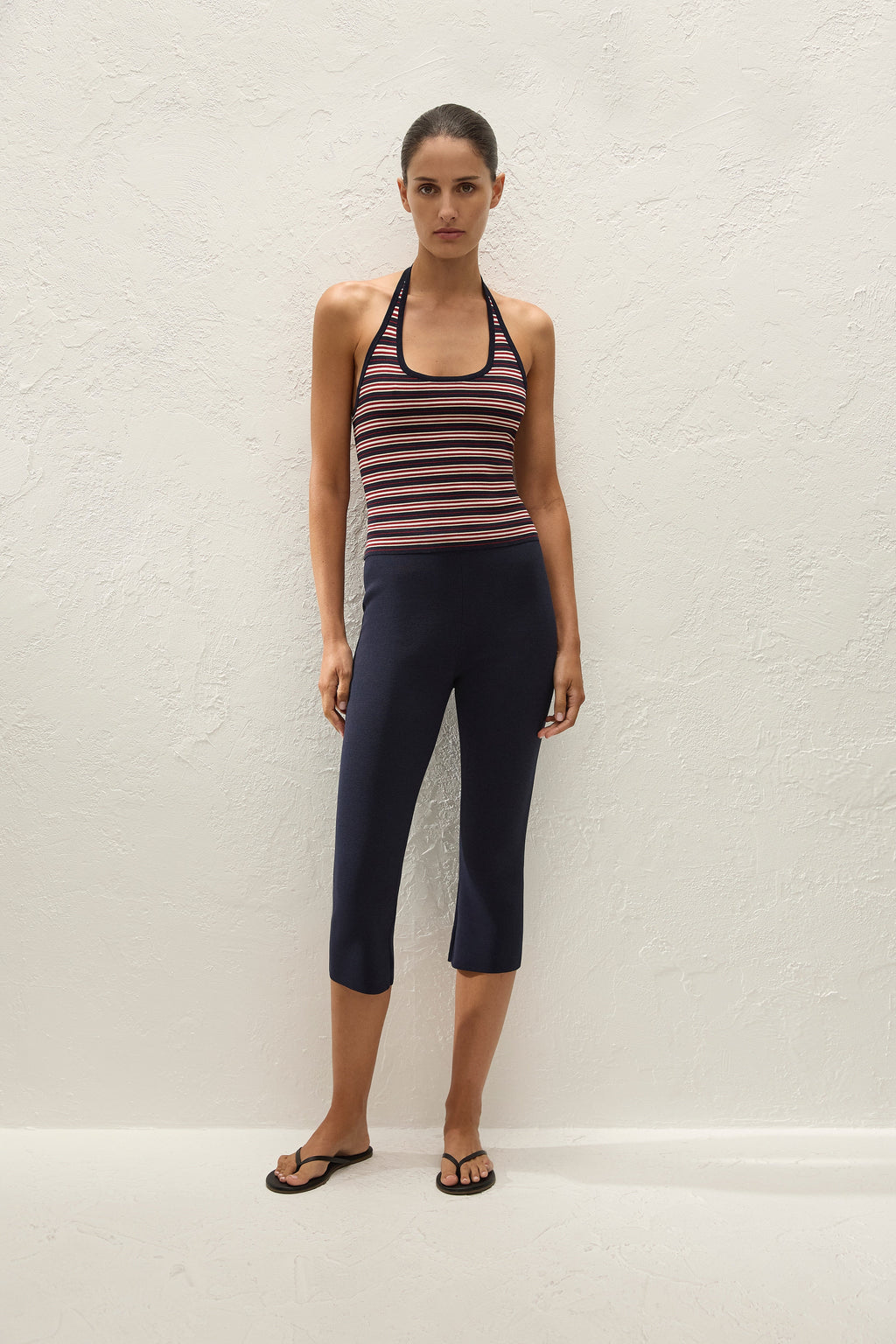 Leandra Capri Pant Navy