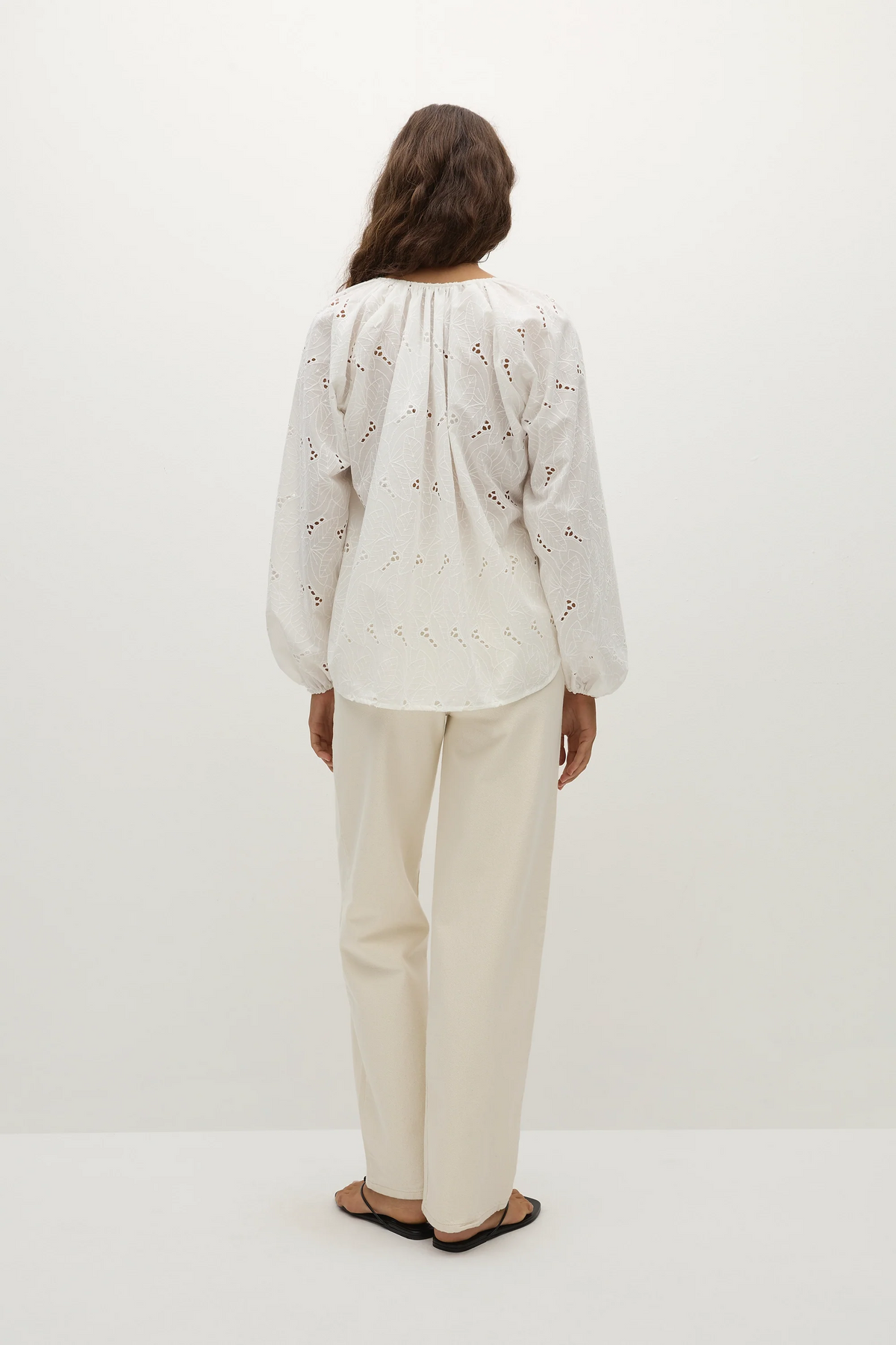 Thora Blouse Birgitta Broderie Anglaise White - Final Sale