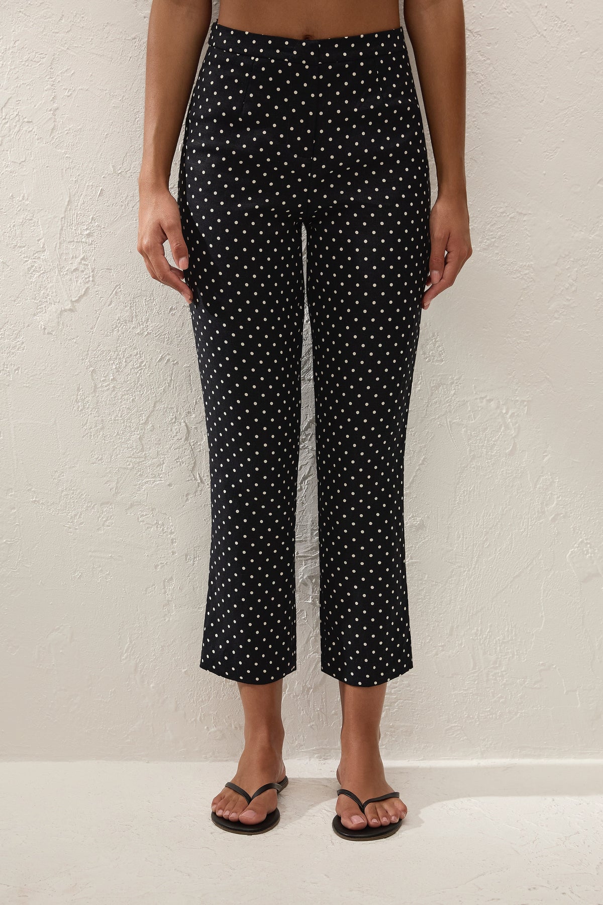 Iria Capri Pant Lola Polka Dot Black Cream