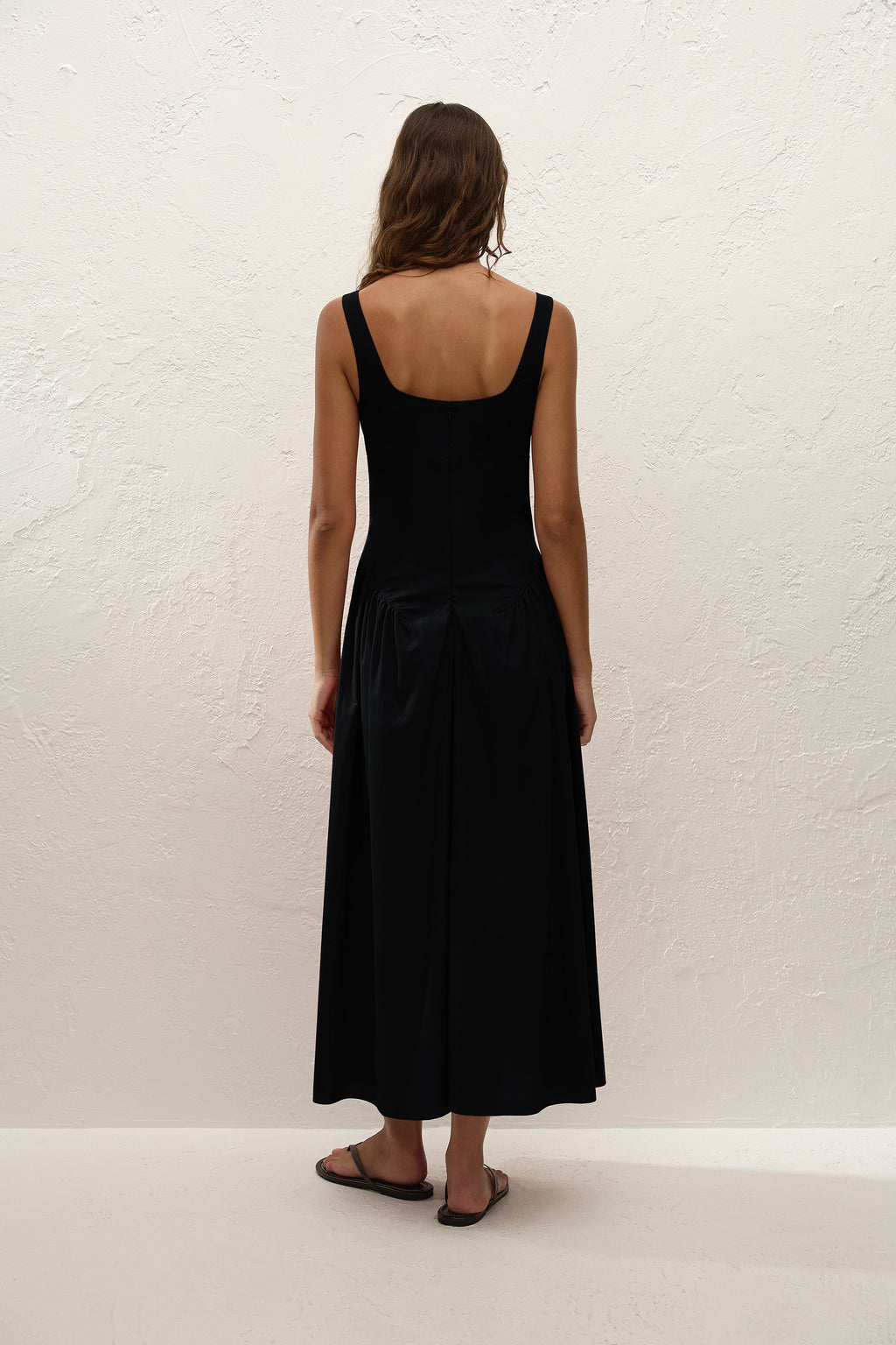 Olas Midi Dress Black - Final Sale